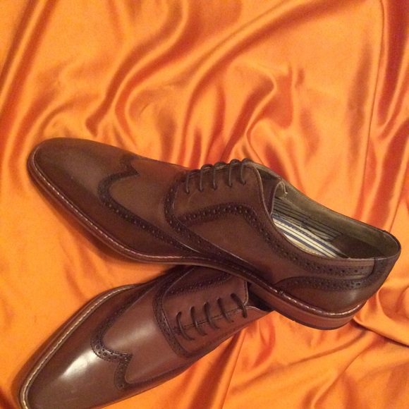 NEW MEN’S LEATHER SHOES BROWN WINGTIPS - Picture 6 of 6